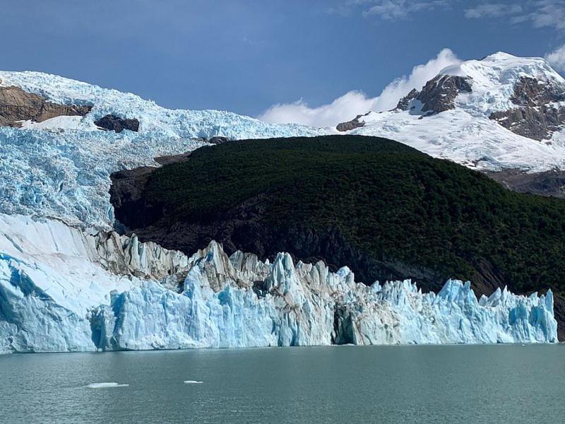 Calafate Casa En El Medio De La Ciudad Super Luminosa Apartment เอลกาลาฟาเต ภายนอก รูปภาพ