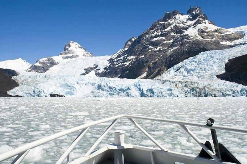 Calafate Casa En El Medio De La Ciudad Super Luminosa Apartment เอลกาลาฟาเต ภายนอก รูปภาพ